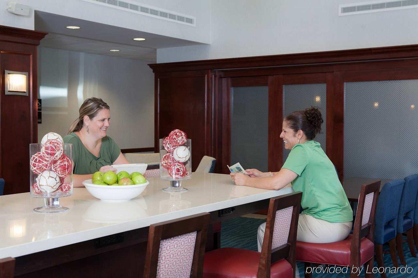 Hampton Inn & Suites Middletown Étterem fotó